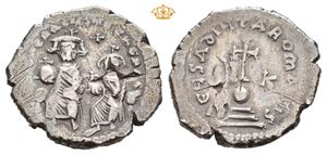 Heraclius, with Heraclius Constantine, AD 610-641. AR hexagram (23,5 mm; 6,54 g)