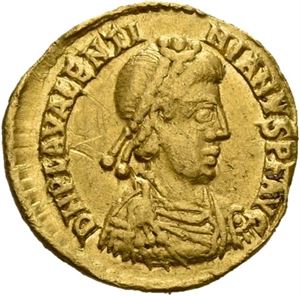 Valentinian III 425-455, tremissis (1,31 g),  Roma eller Ravenna 440-455 e.Kr. R: Kors i krans