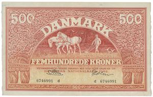 500 kroner 1962 d. No. 6746991. Minimal tynnhet i øvre marg