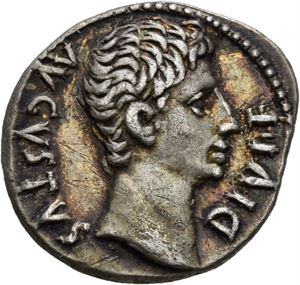 Augustus 27 f.Kr.-14 e.Kr., denarius, Lugdunum 15-13 f.Kr. R: Okse mot venstre. Riper/scratches