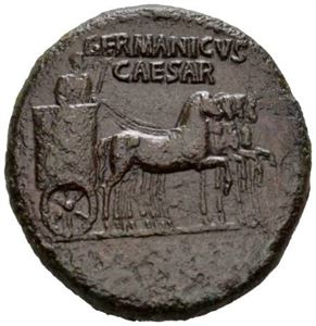 GERMANICUS d.19 e.Kr., Æ dupondius, Roma 37-41 e.Kr. Germanicus i quadriga mot høyre/Germanicus stående mot venstre