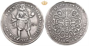 Speciedaler 1609. Har vært anhengt/has been mounted. S.5