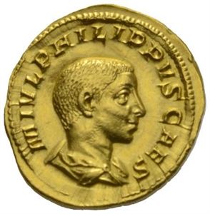 PHILIP II 247-249, aureus, Roma 245-246 e.Kr. R: Philip stående mot venstre. Små merker, muligens anhengt/minor marks, possibly mounted