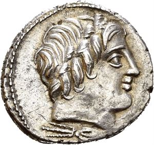Anonymous. Likely struck by Gargonius, Ogulnius and Vergilius in 86 BC. AR denarius, Roma, (4,05 g). Head of Apollo right, wreathed with oak; thunderbolt below bust / Jupiter advancing right, in quadriga, brandishing thunderbolt. Ligthly toned and lustrous.