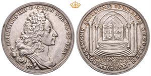 Frederik IV. Reformasjonsfesten 1717. Berg. Sølv. 43 mm. Kantskade/edge nick