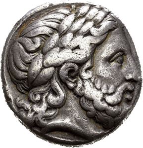 Makedonia, Philip II 359-336 f.Kr., tetradrachme (14,19 g). Hode av Zeus mot høyre/Philip på hest mot høyre