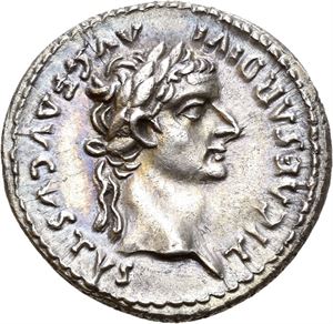 TIBERIUS 14-37, denarius, Lugdunum etter 30 e.Kr. R: Livia sittende mot høyre