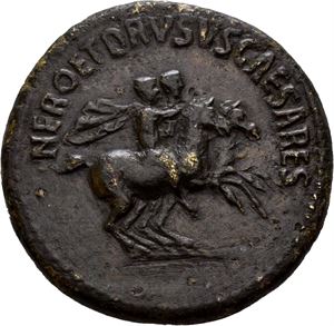 Nero & Drusus Caesar. Died AD 31 and 33 respectively. AE dupondius, Roma AD 40-41, (16,27 g). Minted under Gaius (Caligula) AD 37-41. NERO ET DRVSVS CAESARES, Nero and Drusus Caesar on horseback riding right, cloaks flying / C CAESAR DIVI AVG PRON AVG P M TR P III P P around large S • C. Brown-green patina. Tooled and smoothed.