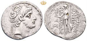 SELEUKID KINGS of SYRIA. Antiochos IX Eusebes Philopator (Kyzikenos), 114/3-95 BC. AR tetradrachm (16,36 g)