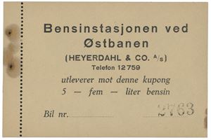 Heyerdahl & Co. A/S. Kupong for 5 liter bensin på bensinstasjonen ved Østbanen.