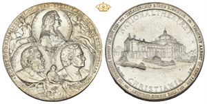 Åpningen av Nationaltheatret 1899. Sølv. 31 mm