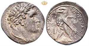 PHOENICIA, Tyre. 126/5 BC - AD 65/6. AR shekel (14,08 g).