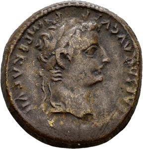 Tiberius 14-37, Æ semis, Lugdunum 12-14 e.Kr. R: Alteret i Lugdunum