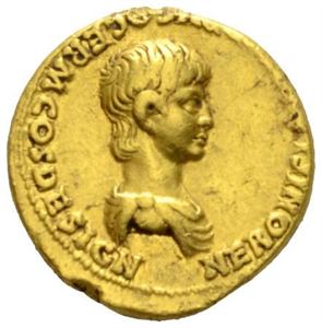 NERO 54-68, aureus preget som Caesar Lugdunum 51 e.Kr. (7,68 g). R: Innskrift i skjold.