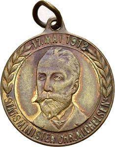 1912. Michelsen/Stang. Forgylt bronse