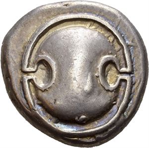 BOETIA, Theben. 390-382 BC. AR stater (11,92 g). Boetian shield / Magistrate name HIKE. Amphora with two handles, ivy leaf on right handle; club above. Well preserved surfaces. Wonderfully toned.
