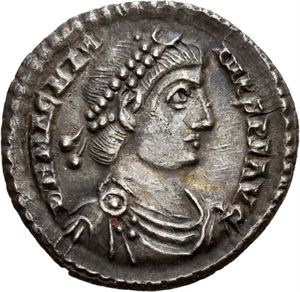 Magnus Maximus 383-388, siliqua, Treveri. R: Roma sdittende mot venstre