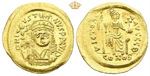 Justin II. AD 565-578. AV solidus (4,47 g).