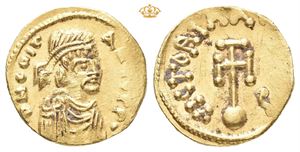 Constantine IV Pogonatus, AD 668-685. AV semissis (2,18 g)