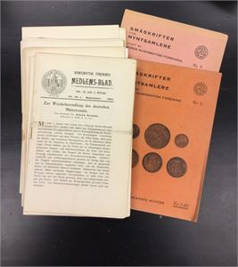 Numismatisk Forening Medlemsblad, 7 hefter fra 1921, 7 hefter fra 1923, 9 hefter fra 1931, Småskrift for Myntsamlere nr.2 og nr.9