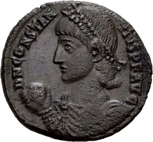Constantius II 337-361, Æ centenionalis, Nicomedia 348-351. R: Constantius stående med fane og to fanger