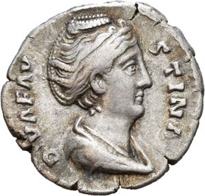 Diva Faustina Sr. d.141 e.Kr., denarius, Roma etter 147 e.Kr. R: Ceres stående mot venstre