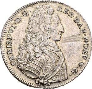 CHRISTIAN VI 1730-1746 Reisedaler 1733. Riper på advers/scratches on obverse. S.2