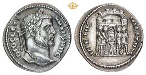 AR Argenteus 294-295 AD