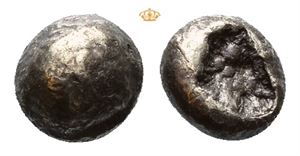 IONIA, uncertain mint. Circa 650-600 BC. EL myshemihekte (1/24 stater), Lydo-Milesian standard (0,51 g).