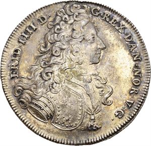 FREDERIK IV 1699-1730, KONGSBERG, Reisedaler 1704. S.10