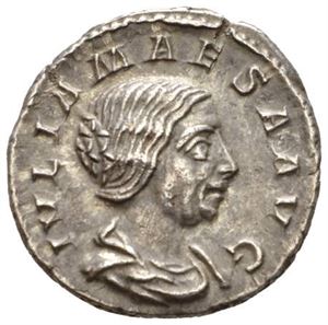 JULIA MAESA d. 223 e.Kr., denarius, Roma 218-220 e.Kr. R: Pudicitia sittende mot venstre