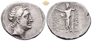 KINGS of BITHYNIA. Nikomedes IV Philopator, 94-74 BC. AR tetradrachm (16,46 g)