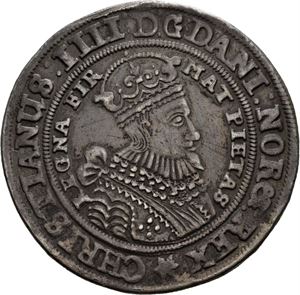 CHRISTIAN IV 1588-1648. Speciedaler 1648. Har vært anhengt, riper på revers/has been mounted, scratches on reverse. S.12