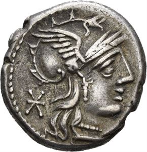 P.Maenius M. F. Antias 132cf.Kr., denarius. Hode av Roma mot høyre/Jupiter i quadriga mot høyre
