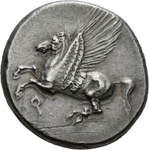 CORINTHIA, Corinth, 350-300 f. Kr., stater (8,63 g). Pegasus mot venstre/Hode av Athene med Korintisk hjelm mot venstre