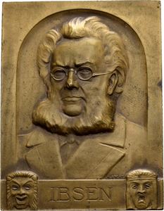 Henrik Ibsen 1828-1906. Firkantet ensidig plakett. Bronse. 39x50 mm