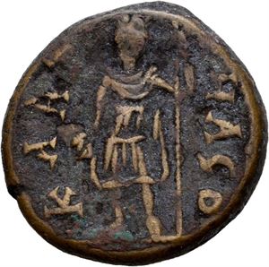 Gelimer 530-534, Æ 12 nummi, Carthago. Stående soldat/Hestehode mot venstre