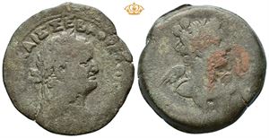EGYPT, Alexandria. Vespasian, AD 69-79. Æ drachm (35 mm, 25,35 g).
