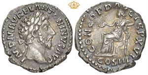 AR Denarius, AD 162