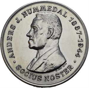 DKNVS, Anders J. Nummedal 1977. Rui. Sølv. 35 mm