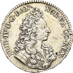 FREDERIK IV 1699-1730, KONGSBERG. 4 mark 1700. Liten blankettfeil/minor planchet defect. S.7