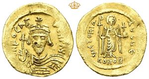 Phocas. AD 602-610. AV solidus (4,45 g).