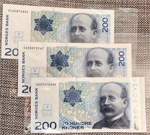 Lott 3 stk. 200 kroner 1994 x2 og 2002