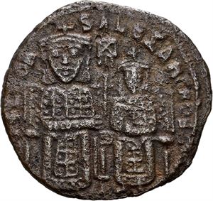 Leo VI, the Wise & Alexander, Æ follis, Constantinople (5,83 g). Leo (on left) and Alexander (on right) seated facing on double throne/Legend in four lines. Slightly corroded