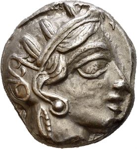 ATTICA, Athen. 454-404 BC. AR tetradrachm (17,17 g). Head of Athena in Attic helmet to right / ATE, Owl standing right, head facing; Olive spray and crescent to left. All within incuse square. Attractive steel-grey cabinet toning.