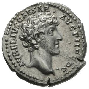 MARCUS AURELIUS 161-180, denarius som Caesar, Roma 142 e.Kr. R: Offerredskaper