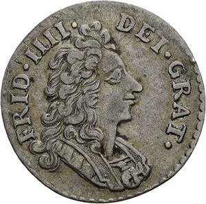 FREDERIK IV 1699-1730. KONGSBERG. 8 skilling 1704. S.16