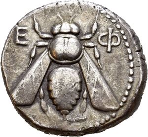 IONIA, Ephesus. Circa 390-325 BC. AR tetradrachm (15,13 g). Struck circa 360-350 BC. Protos, magistrate. E - F, bee with straight wings / Forepart of stag to right, palm tree to left; magistrate's name (?POTOS) to right. Minor lamination on the reverse. Well centered and lightly toned.