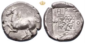 THRACE, Maroneia. Circa 411-397 BC. AR stater (12,31 g)