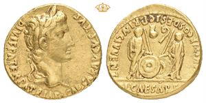 Augustus, 27 BC-AD 14. AV aureus (19 mm; 7,72 g)